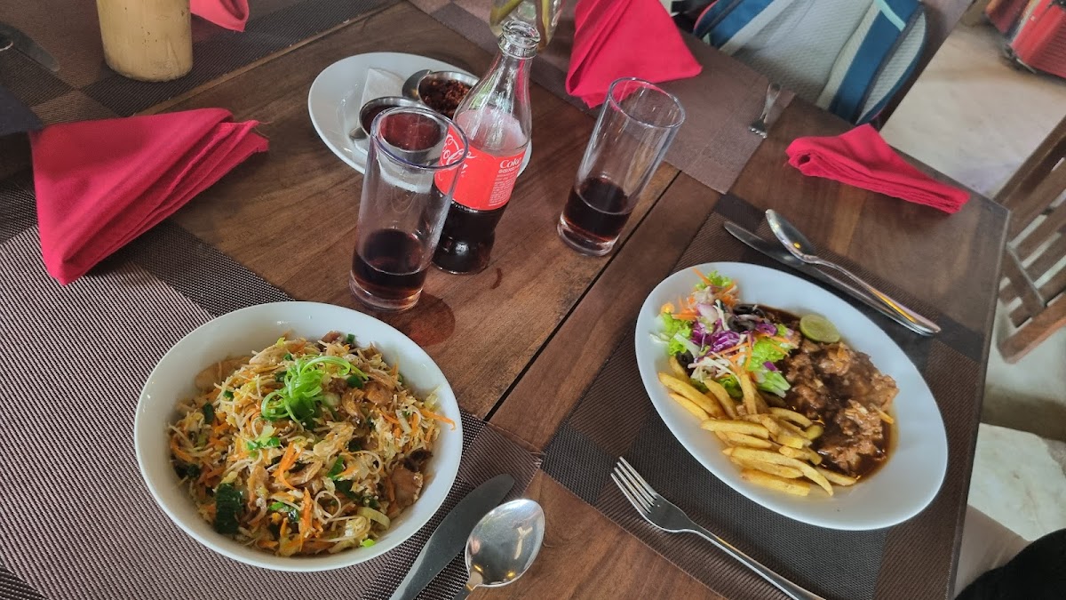 Calorian Restaurant photo 3